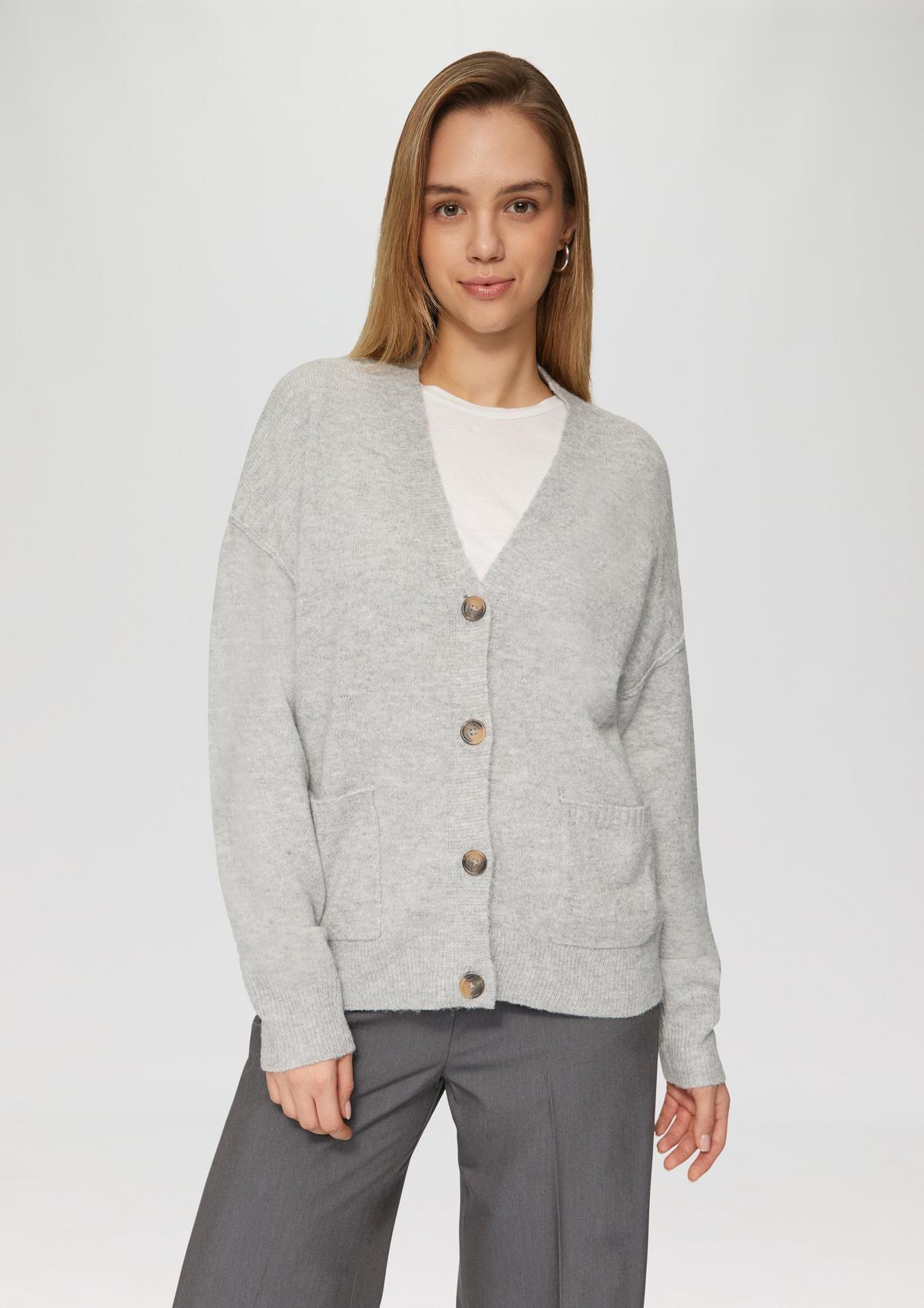 cardigan-grau-040lio-1.jpg
