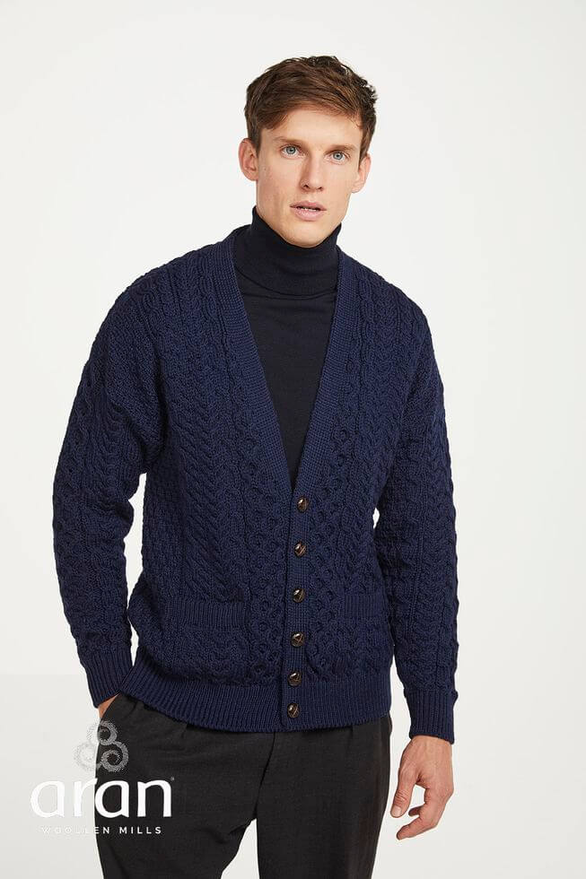 maenner-strickjacke-120fty.jpg