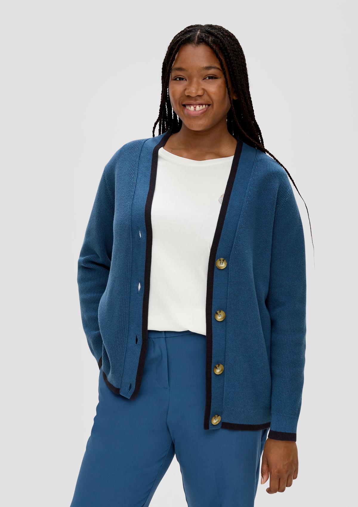 strickjacke-dunkelblau-797nwy-1.jpg